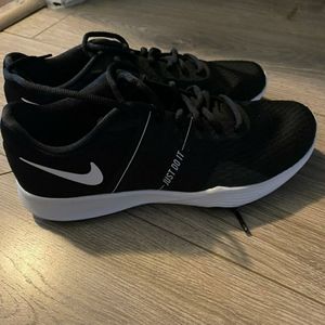Nike WMN city trainer 2